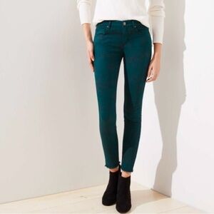 NWT LOFT Green Floral Modern Skinny Jeans Frayed Hem